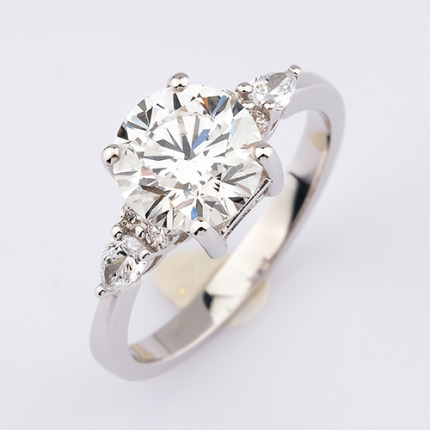 Prenses Tektaş Laboratuvar Pırlanta Yüzük